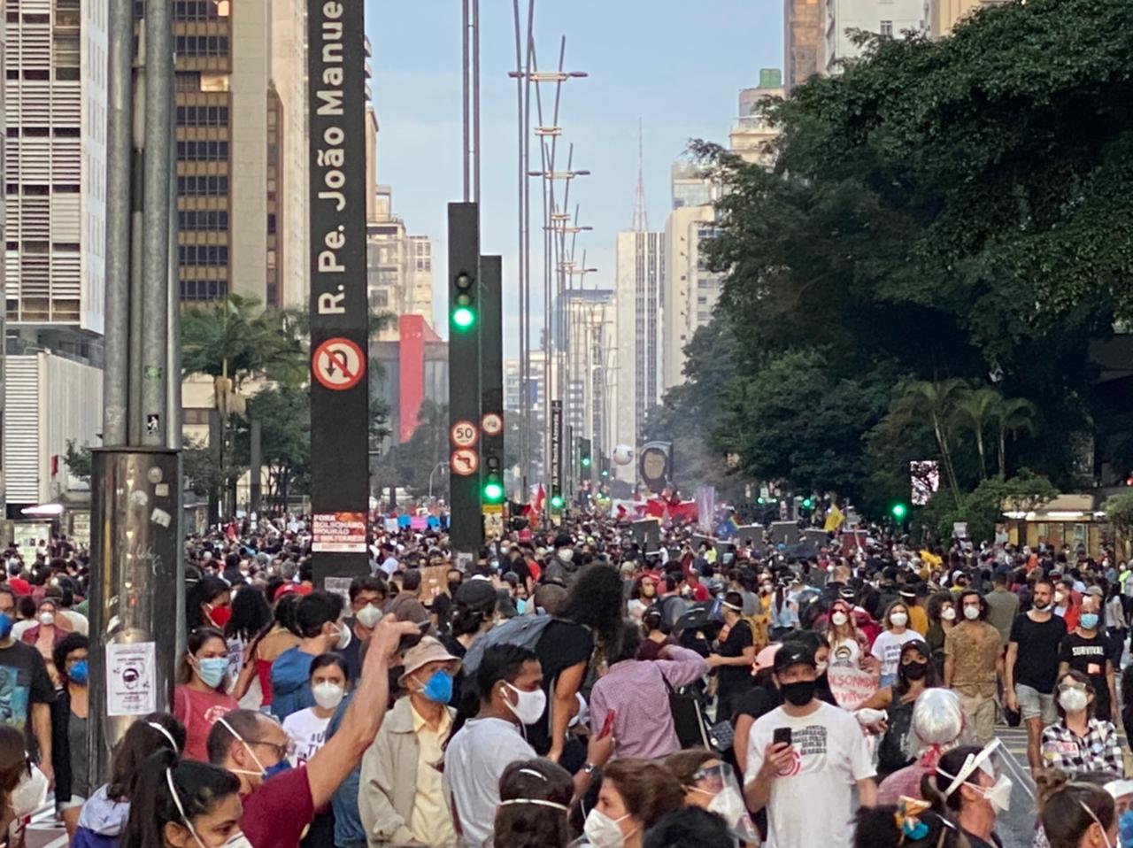 Protesto Contra Bolsonaro Toma Conta Da Avenida Paulista Veja SÃo Paulo 9189