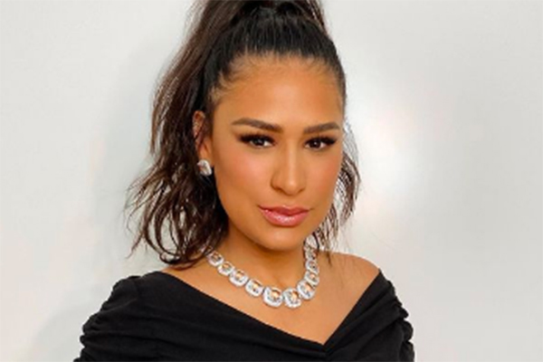 Simone passa por cirurgia após apresentar sangramentos três meses depois do parto