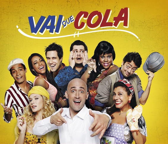 Elenco do programa humorístico Vai Que Cola, com o ator Paulo Gustavo ao meio: programa vai ser reprisado na Globo