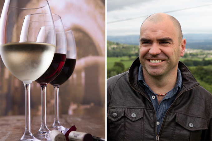 Duas fotos unidas verticalmente por linha fina branca. À esquerda, três taças de vinho alinhadas com um branco na frente, um rubi e outro tinto ao fundo. À direita, retrato de Patricio Tapia com paisagem montanhosa ao fundo.