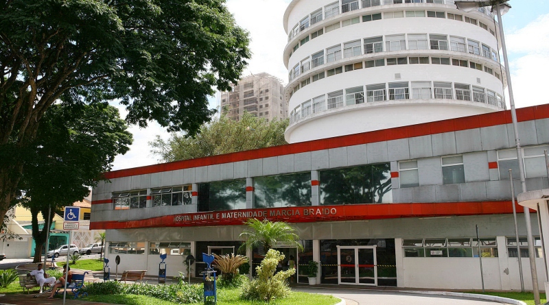 Imagem mostra fachada do Hospital Municipal Marcia Braido, em São Caetano