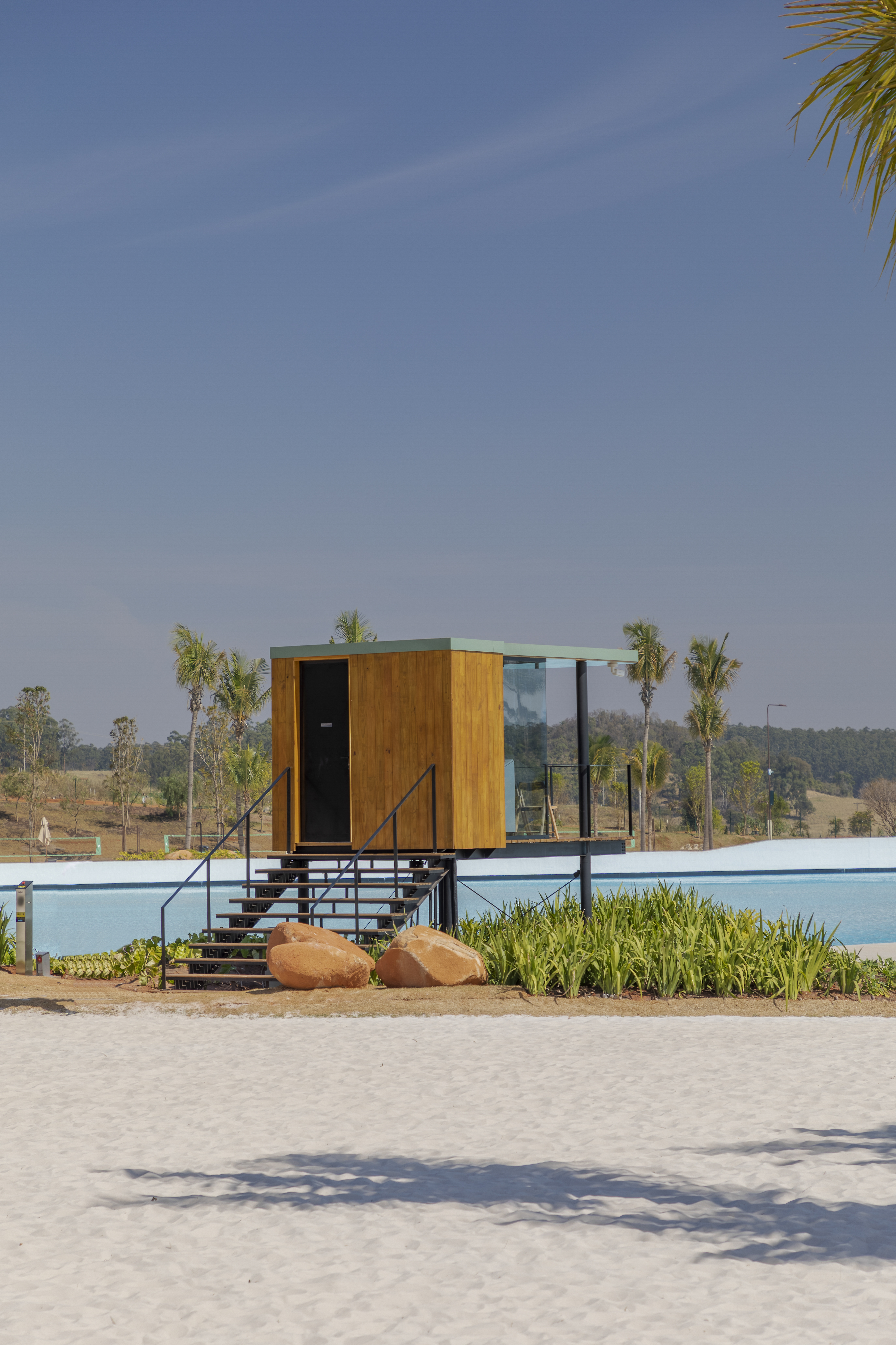 Praia-da-Grama-Rafael-Renzo-3 Condomínio de luxo ganha praia artificial com títulos que custam 800 mil
