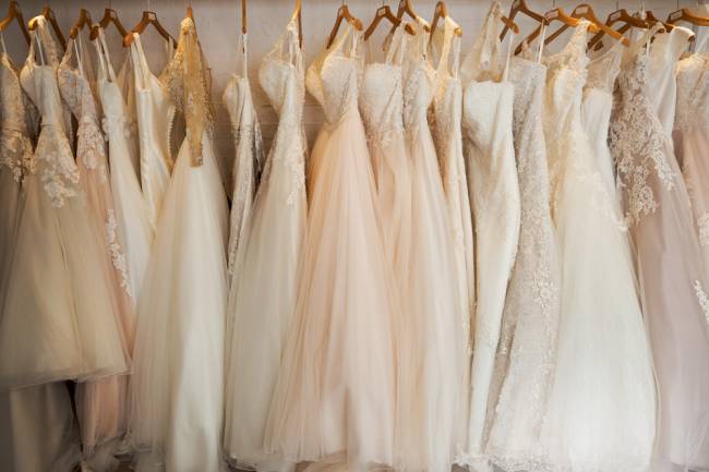 Vestidos 'pra ontem': onda de casamentos acelera o ritmo dos ateliês em SP