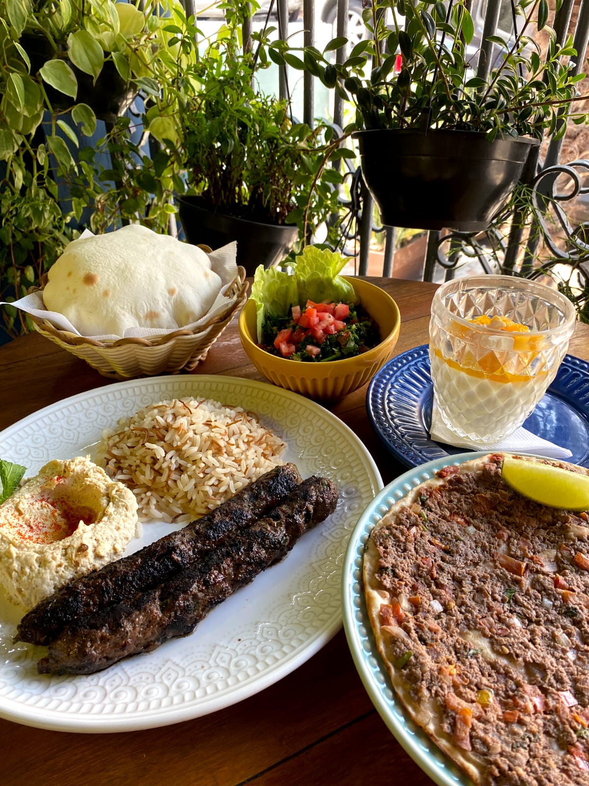 Chef Benon: para explorar vários sabores árabes nos dias de semana, vá de prato combinado