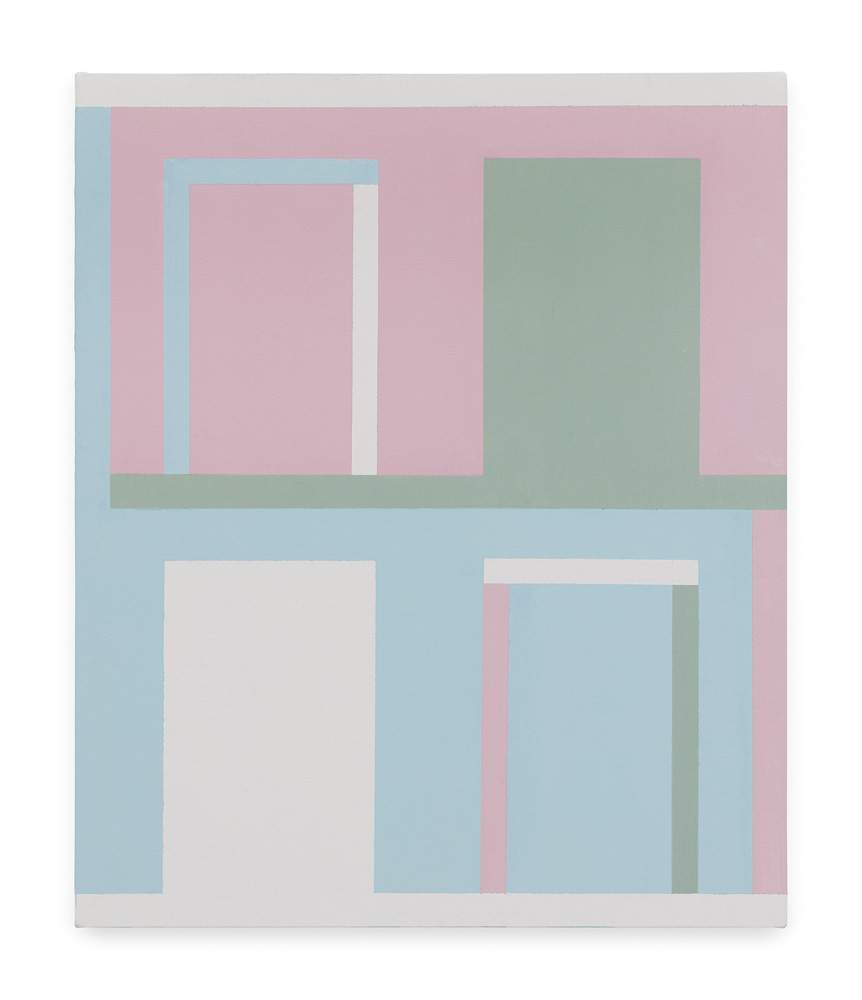 Imagem mostra pintura rosa, verde e azul clara, com quatro desenhos retangulares nos quatro cantos da pintura.