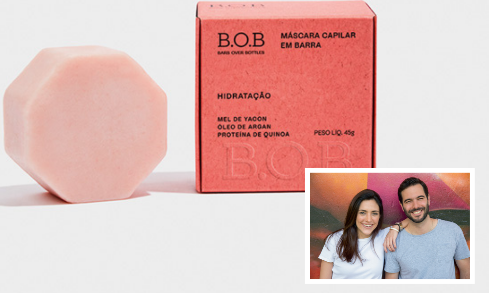 BOB, cosméticos em barra (DIVULGAÇÃO) A imagem mostra o sabão da marca BOB. Em miniatura, no canto da imagem, a foto do casal de sócios.