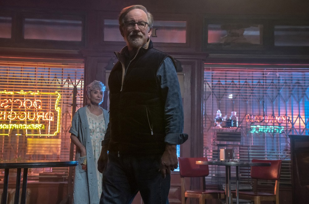 Steven Spielberg dirige cena de Amor, Sublime Amor