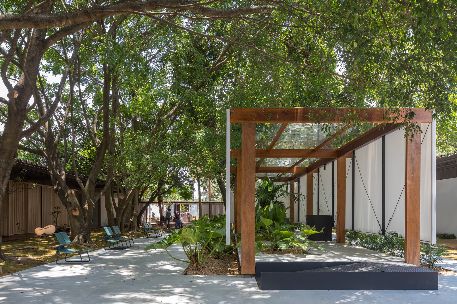 Studio Pippa - Botânico. Projeto da CASACOR Brasília 2021.