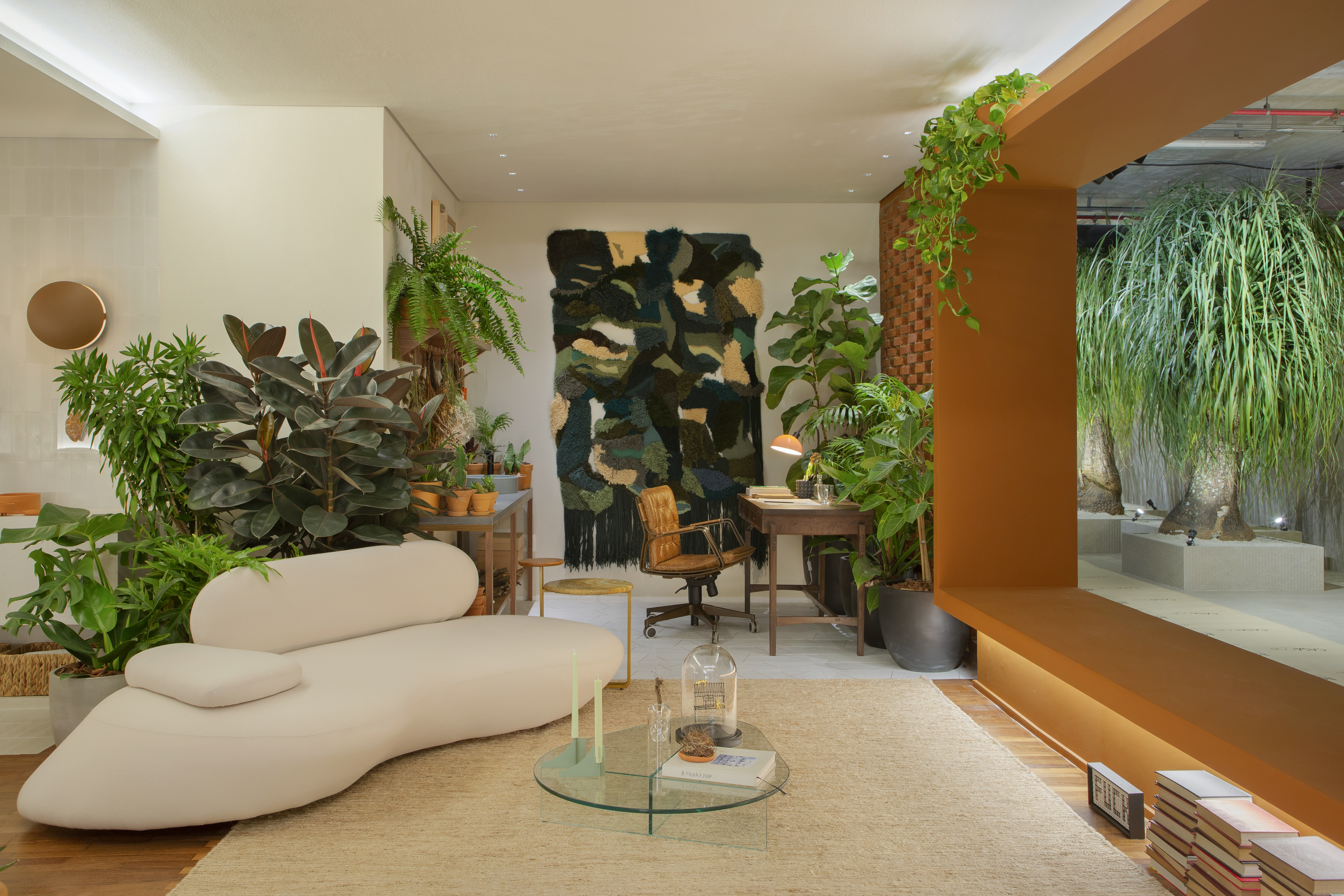 camila-bittencourt-loft-do-colecionador-casacor-perbambuco 10 ambientes pequenos que ensinam como morar bem com pouco espaço