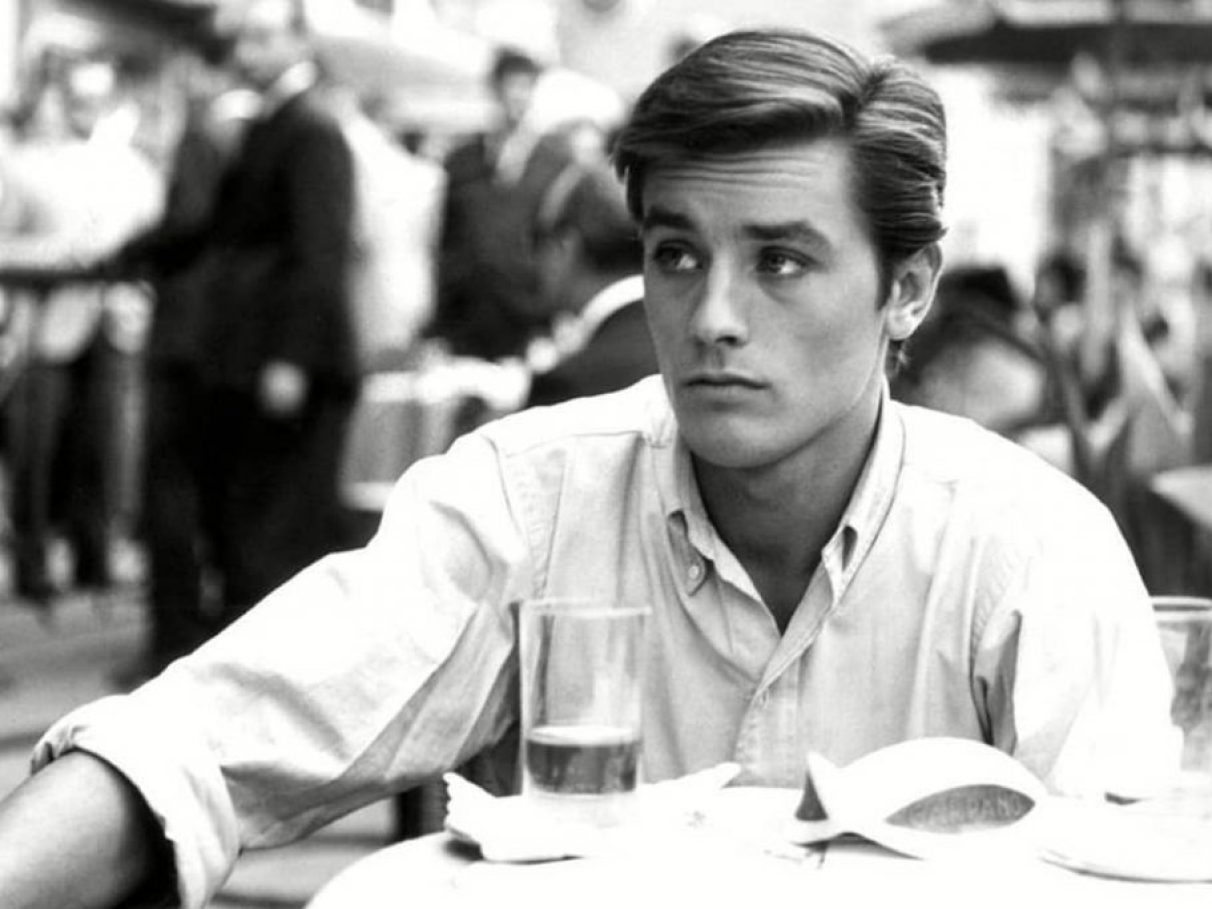 Alain Delon: a vida e obra do ator franc... | VEJA SÃO PAULO