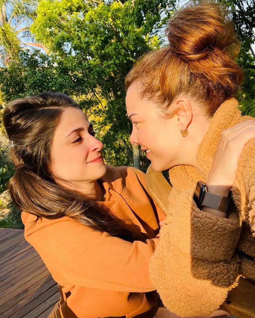 Fernanda Souza, ex-esposa de Thiaguinho, apresenta nova namorada