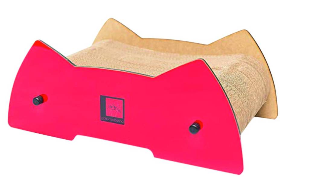 Arranhador de chão de papelão com laterais vermelhas e em formato de orelha de gato