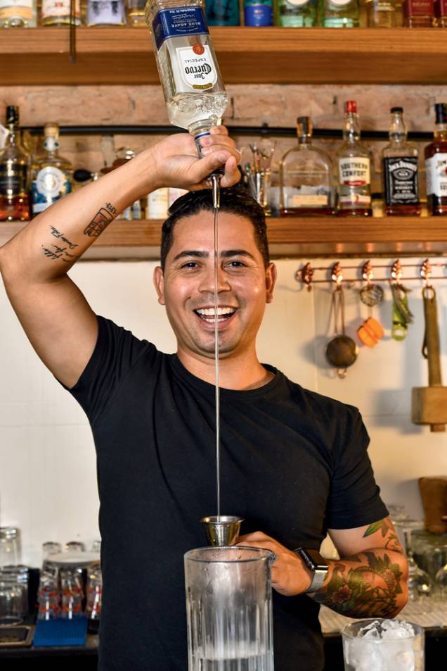 Marquinhos Felix: bartender experiente