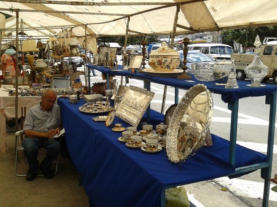 Feira de Antiguidades Bixiga São Paulo