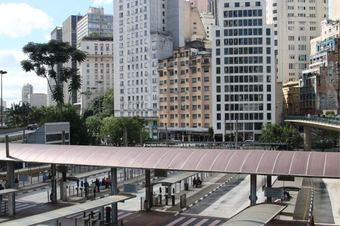 Terminal Bandeira: greve levou a paralisação de 6 500 ônibus na capital