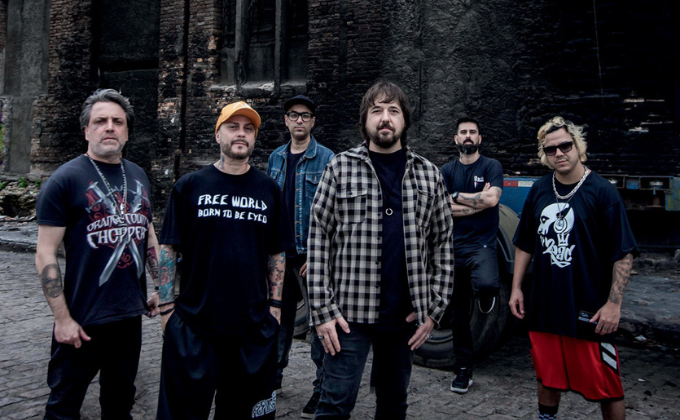 Charlie Brown Jr. retorna aos palcos de São Paulo no próximo sábado (30)