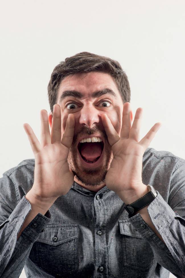 Marcelo Adnet vira embaixador de escola de samba e terá programa no GNT