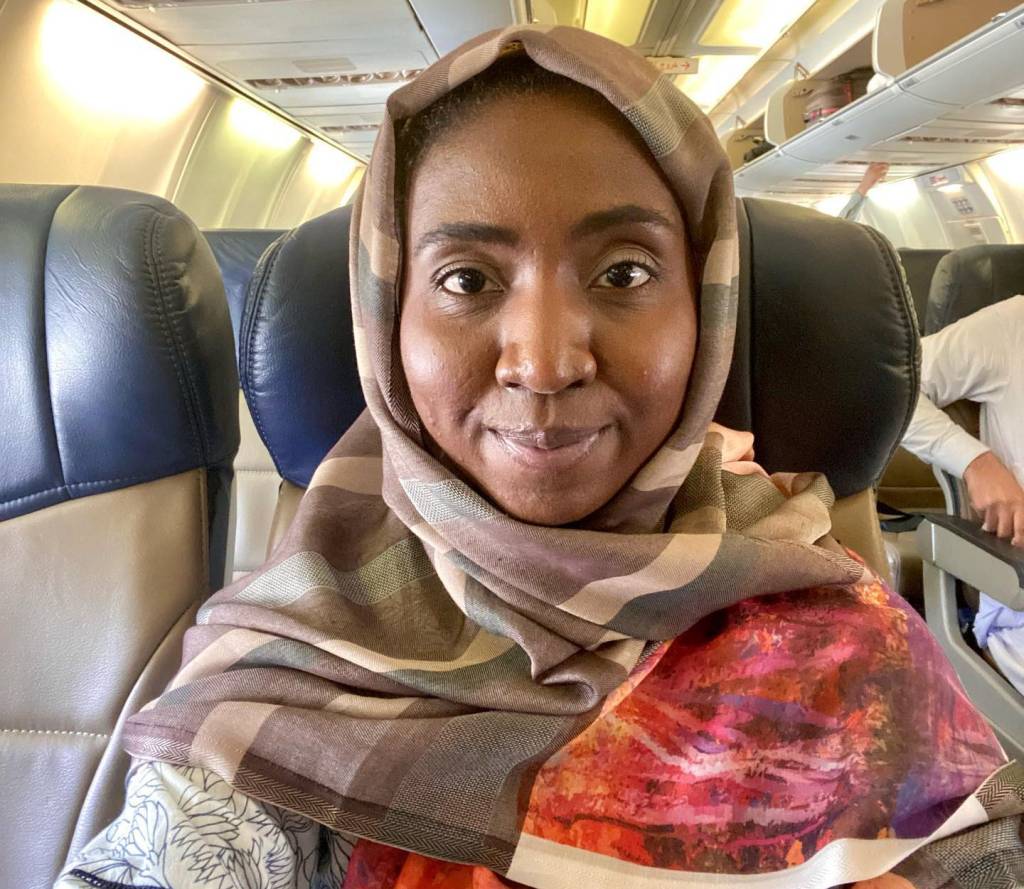 Paulistana quer se tornar a primeira mulher negra brasileira a conhecer todos os países do mundo