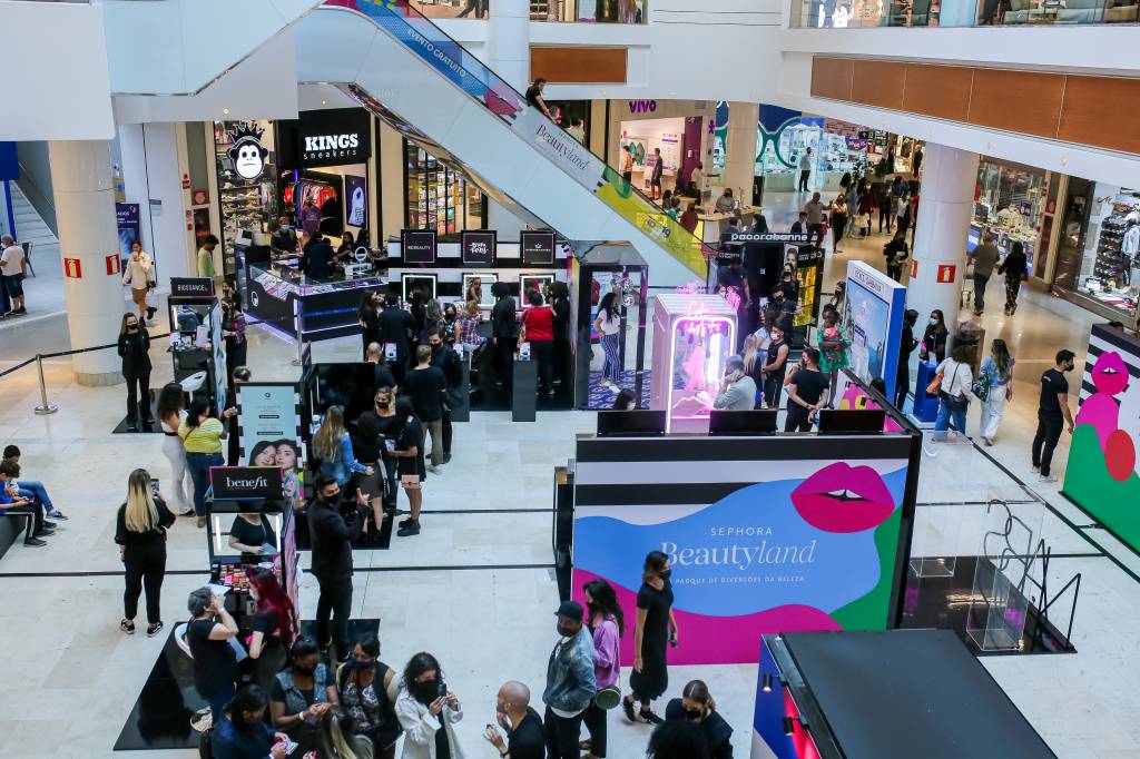 Shopping Eldorado terá aulas de maquiagem e cuidados com a pele