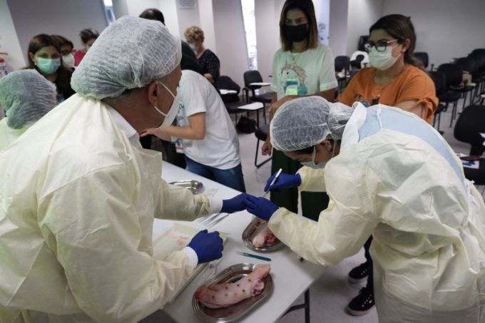 Enfermeiros da rede básica de saúde da capital passam por treinamento no Coren-SP