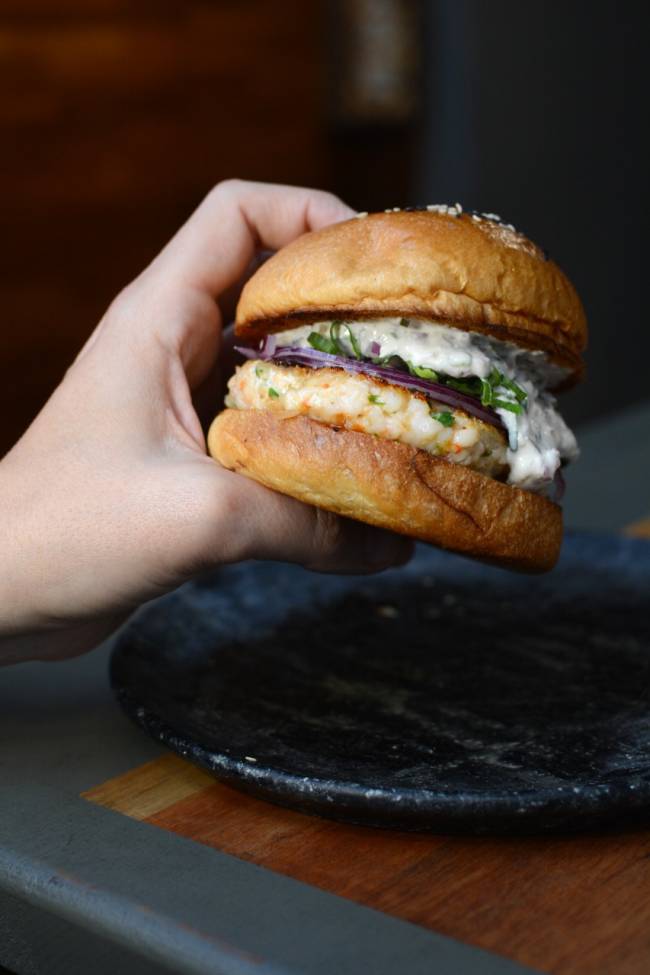 pitu – zoe sandwich shop lanche