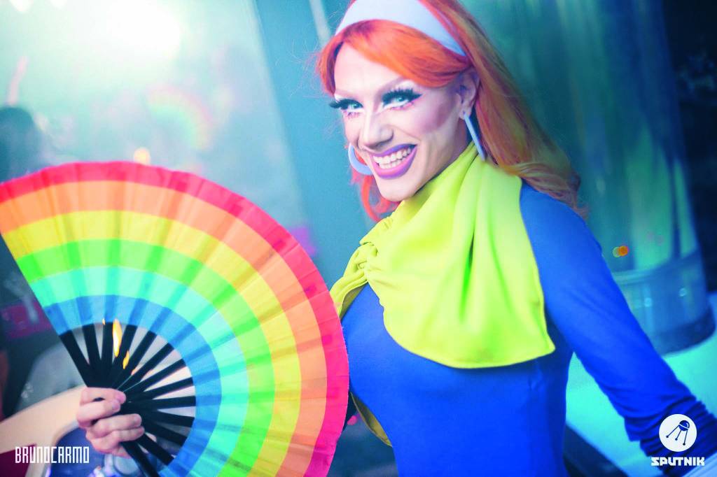 Setlist clássico: DJs como a drag queen Amy Candy (foto) conduzem a pista