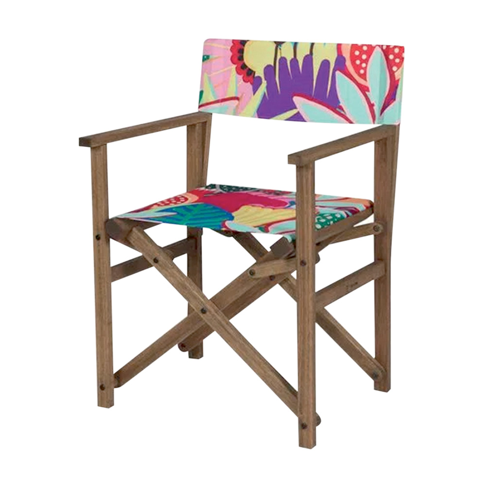 Imagem mostra cadeira dobrável, colorida