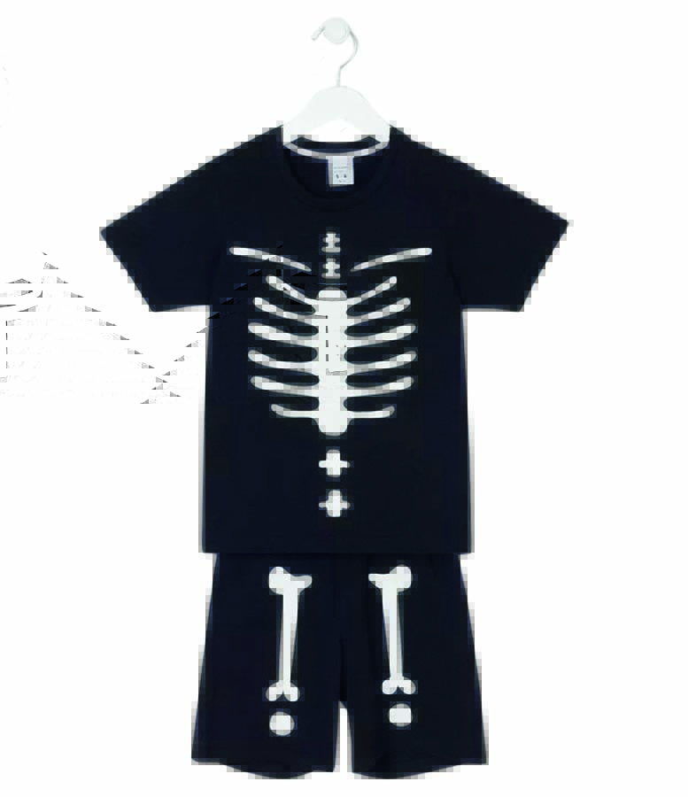 Pijama infantil preto com estampa de esqueleto
