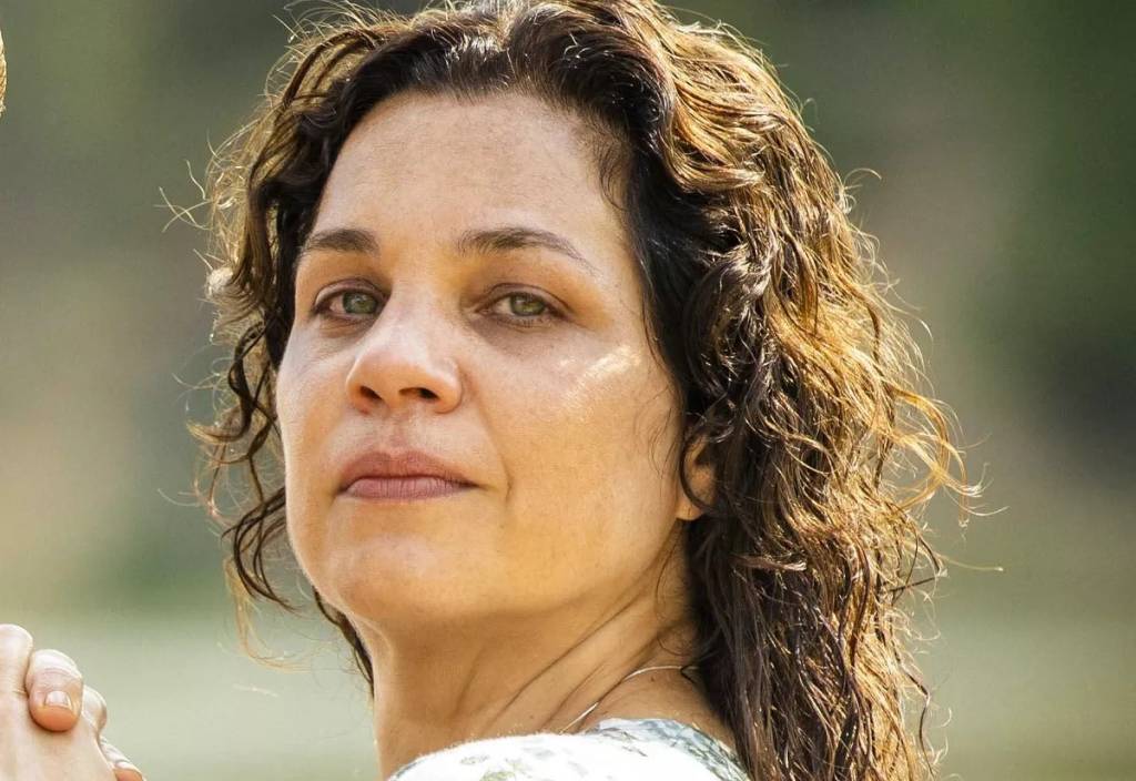Isabel Teixeira revela desfecho emocionante de Maria Bruaca em Pantanal