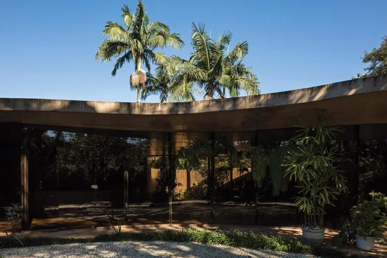 Casa de Oscar Niemeyer abre para visitação em São Paulo