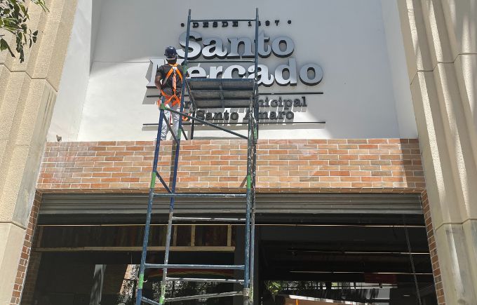 Mercado de Santo Amaro reabre cinco anos depois de incêndio