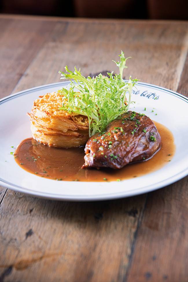 Pato confit Virô Bistrô Pato confit Virô Bistrô