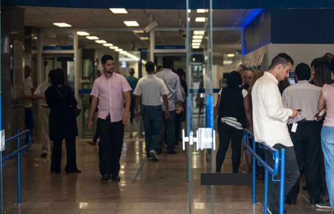 Bancos da capital serão obrigados a ter cofres para guarda de armas