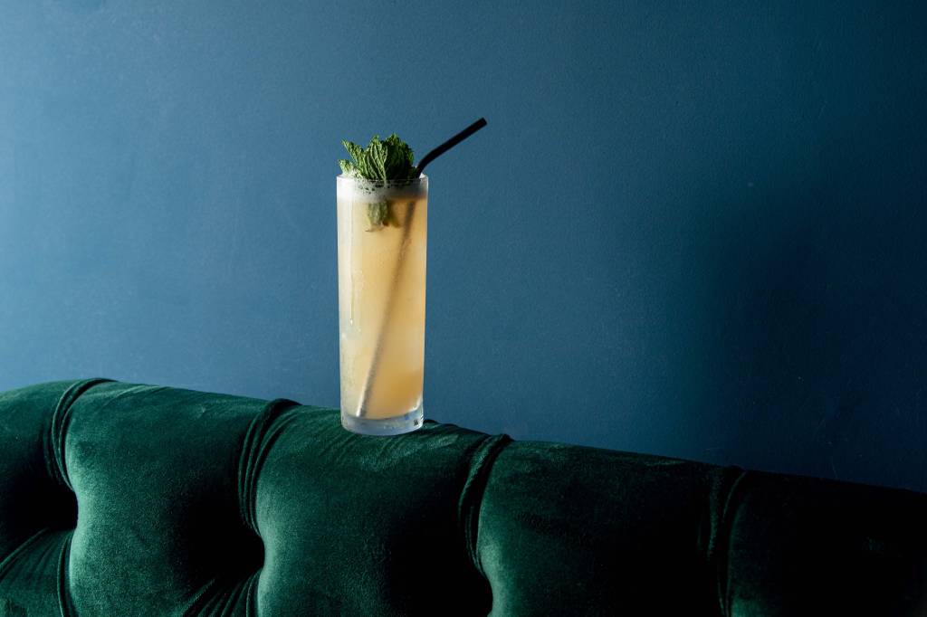 Lembra do caju amigo? Drinque ganha versões modernizadas