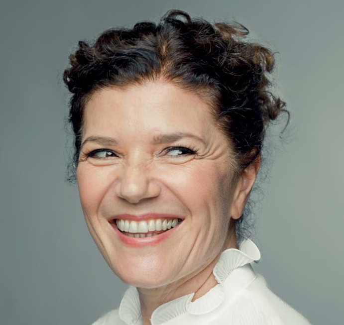 Diretora de ‘Manhãs de Setembro’ fala sobre indicação a prêmio internacional