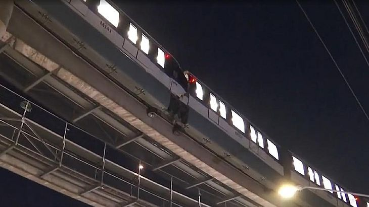 Após nova colisão, circulação da Linha-15 Prata é normalizada