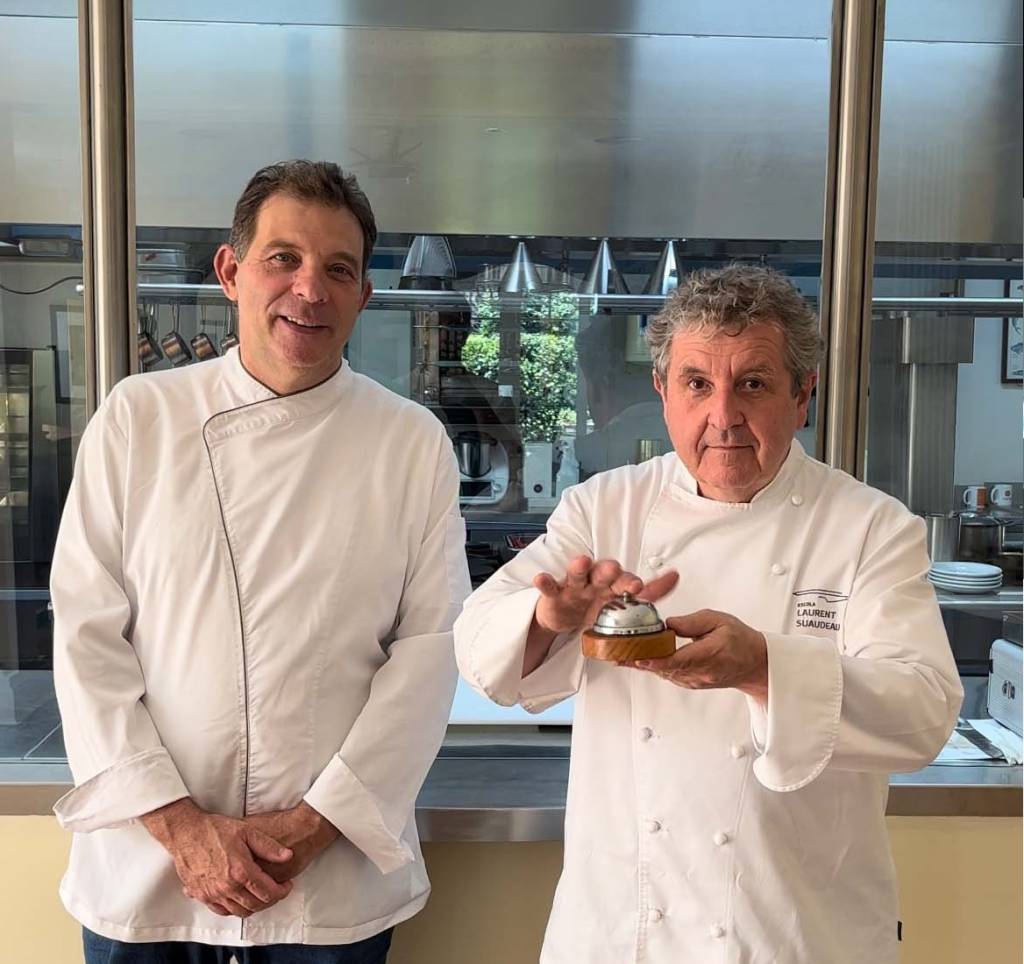 O francês Laurent Suaudeau prepara um menu especial com o chef italiano Massimo Barletti