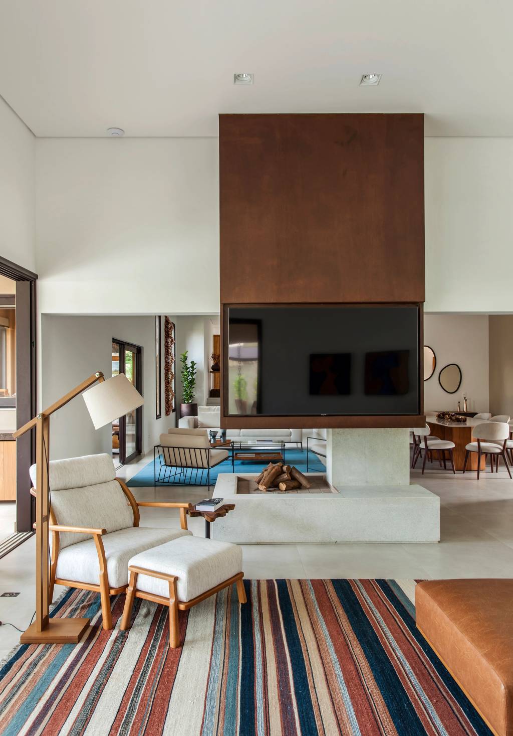 5_Projeto-de-Korman-Arquitetos_Foto-de-Eduardo-Pozella Em Itu, reforma transforma casa de campo no tão sonhado refúgio da família