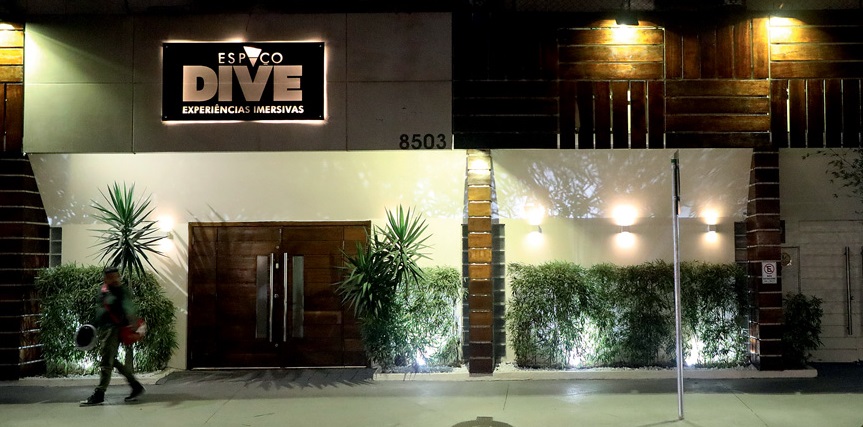 Capital ganha espaço para jantar, boteco e teatro realizados no escuro