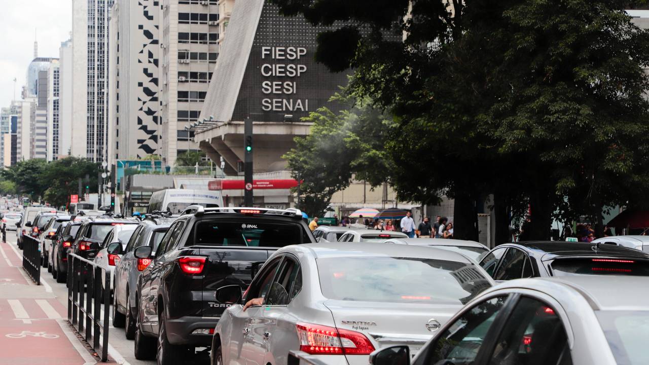 Trânsito avenida paulista