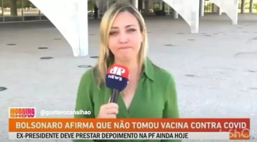 Reação de repórter da Jovem Pan ao noticiar investigação contra Bolsonaro viraliza