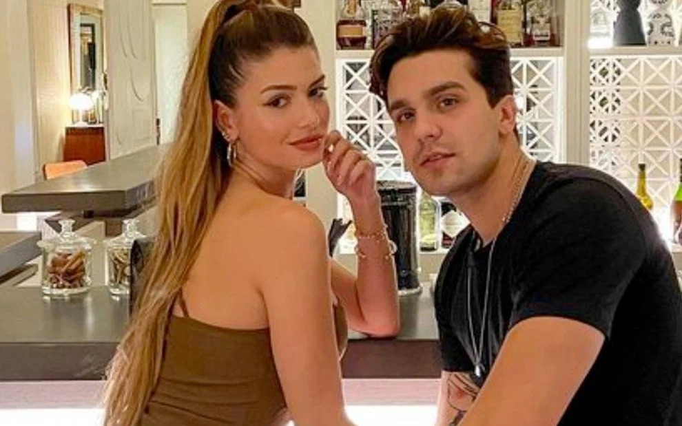 Luan Santana termina noivado com Izabela Cunha após dois anos juntos