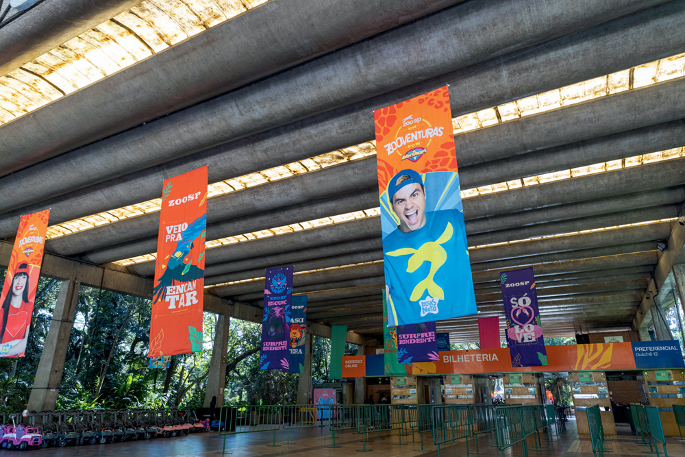 Zoológico de São Paulo recebe atrações temáticas do Luccas Neto