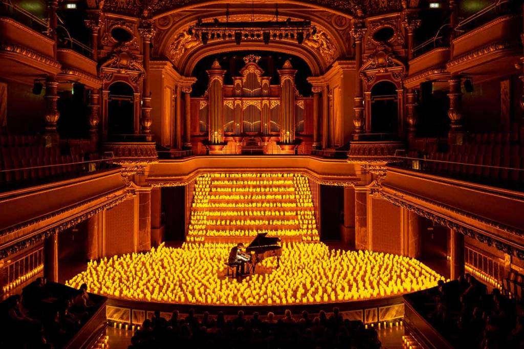 Com conceito norte-americano, os Concertos Candlelight são cercados por milhares de velas