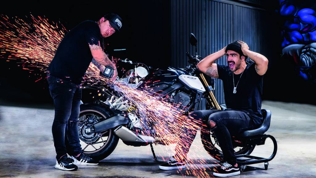 Global: além de carrões, Caio Castro é fã de motos potentes