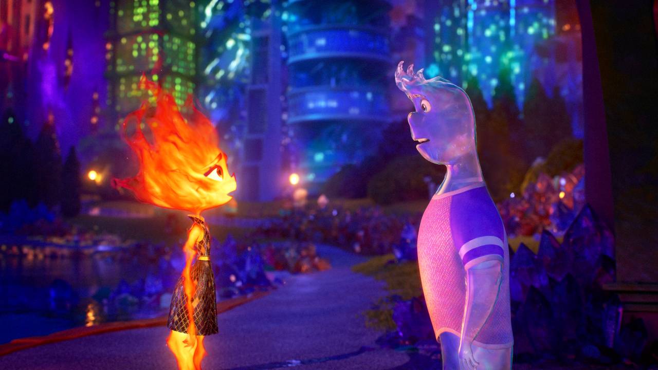 Personagens animados: uma é do elemento fogo, outro de água