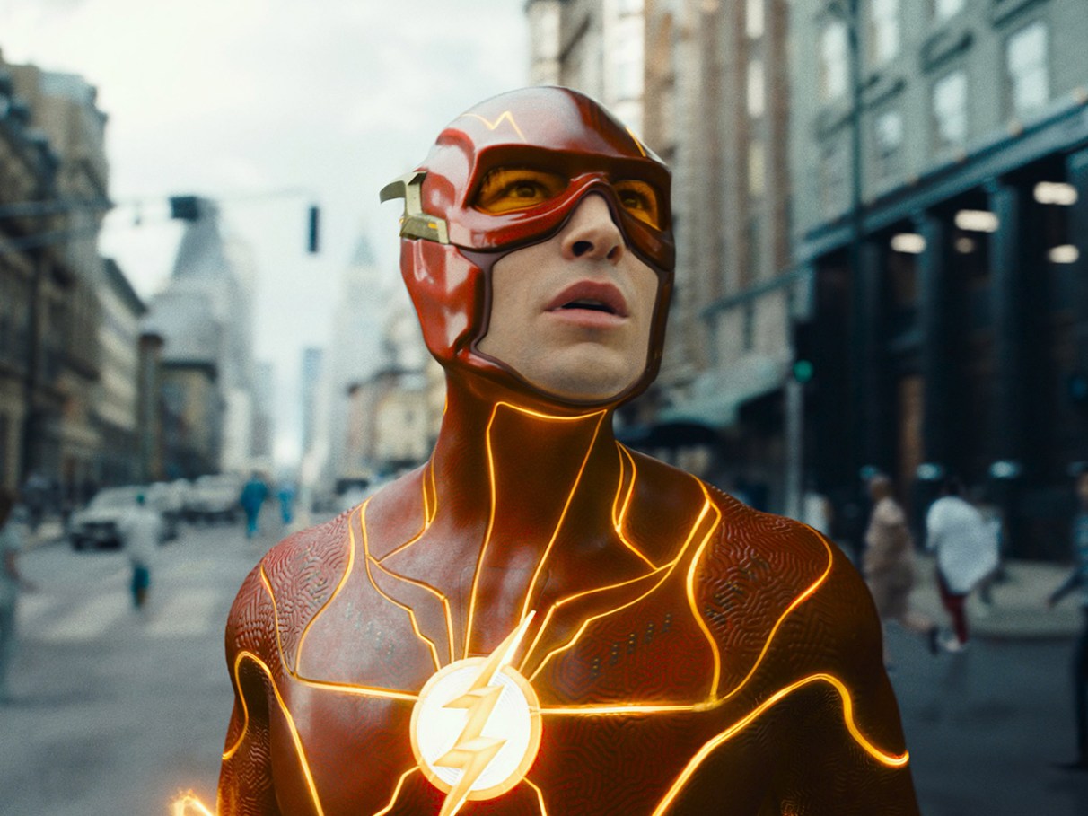 The Flash': Filme estrelado por Ezra Miller ganha data de estreia