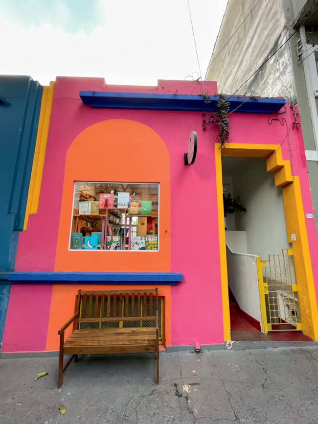 Fachada da livraria Miúda, na Pompeia.