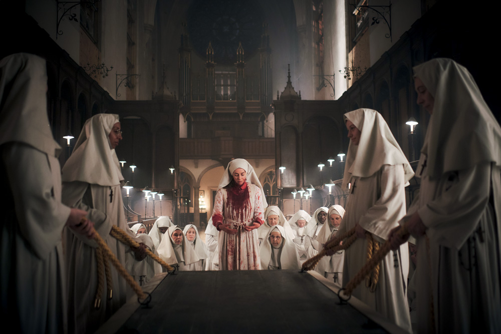 ‘O Convento’ falha em criar tensão em cima de terror e mistério