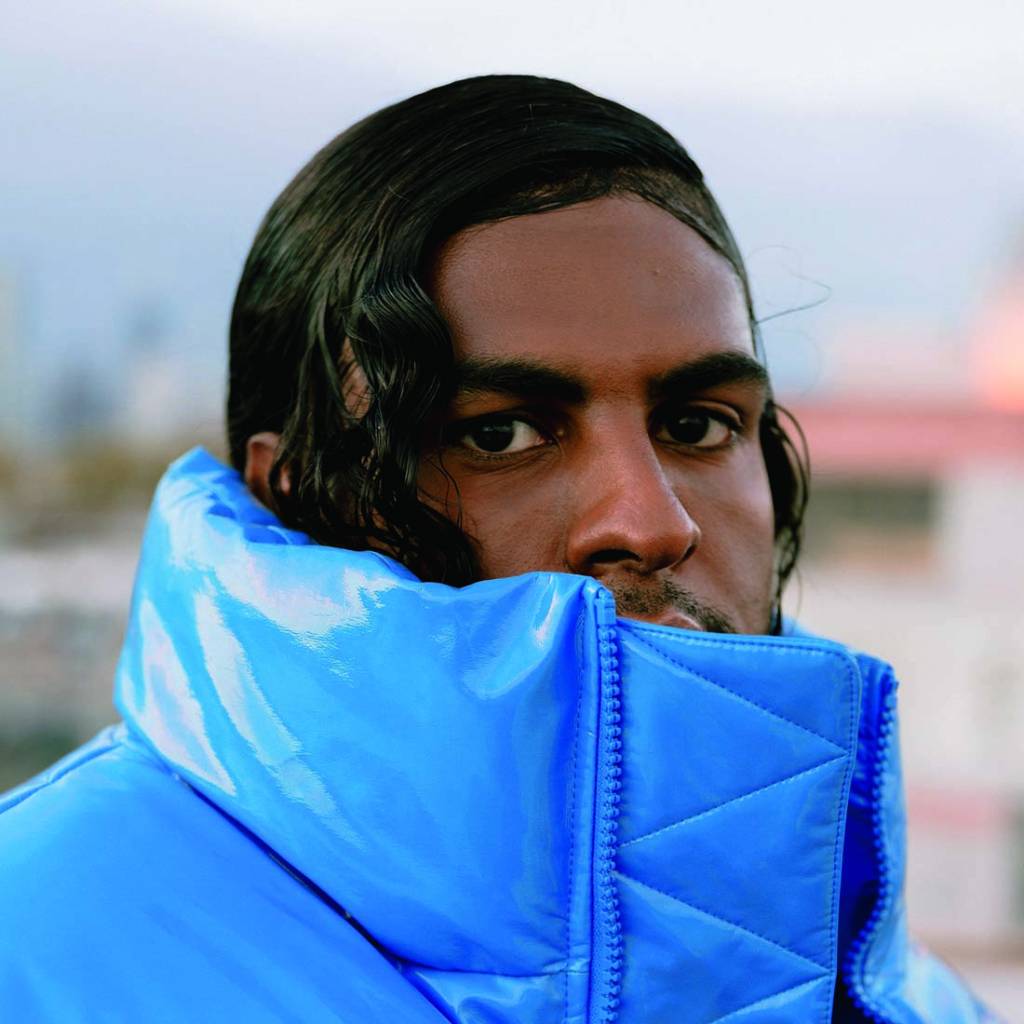 Rico Dalasam estreia turnê do novo disco, ‘Escuro Brilhante’, em São Paulo